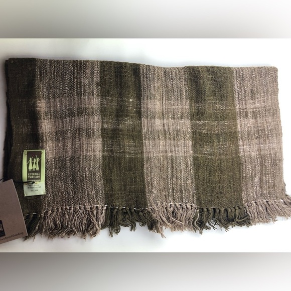 Natural Dyed Wild Silk Scarf - Picture 3 of 6